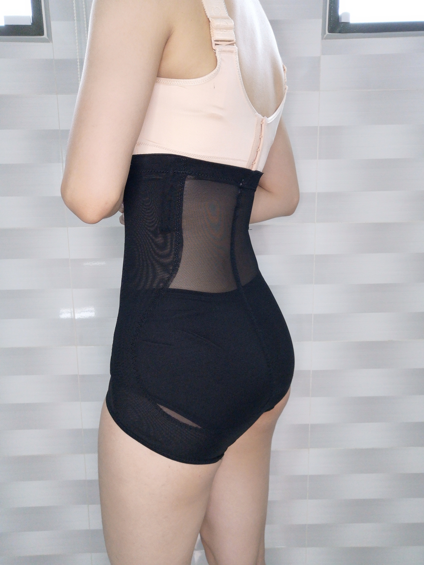 PREMIUM FLORA LACE EXTRA HIGH WAIST GIRDLE SLIM PANTY READY STOCK